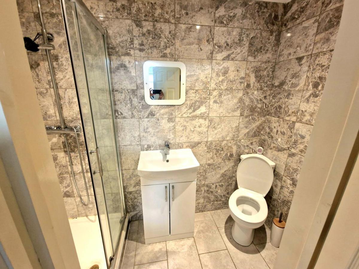 Mile End Budget Guesthouse Londres Extérieur photo